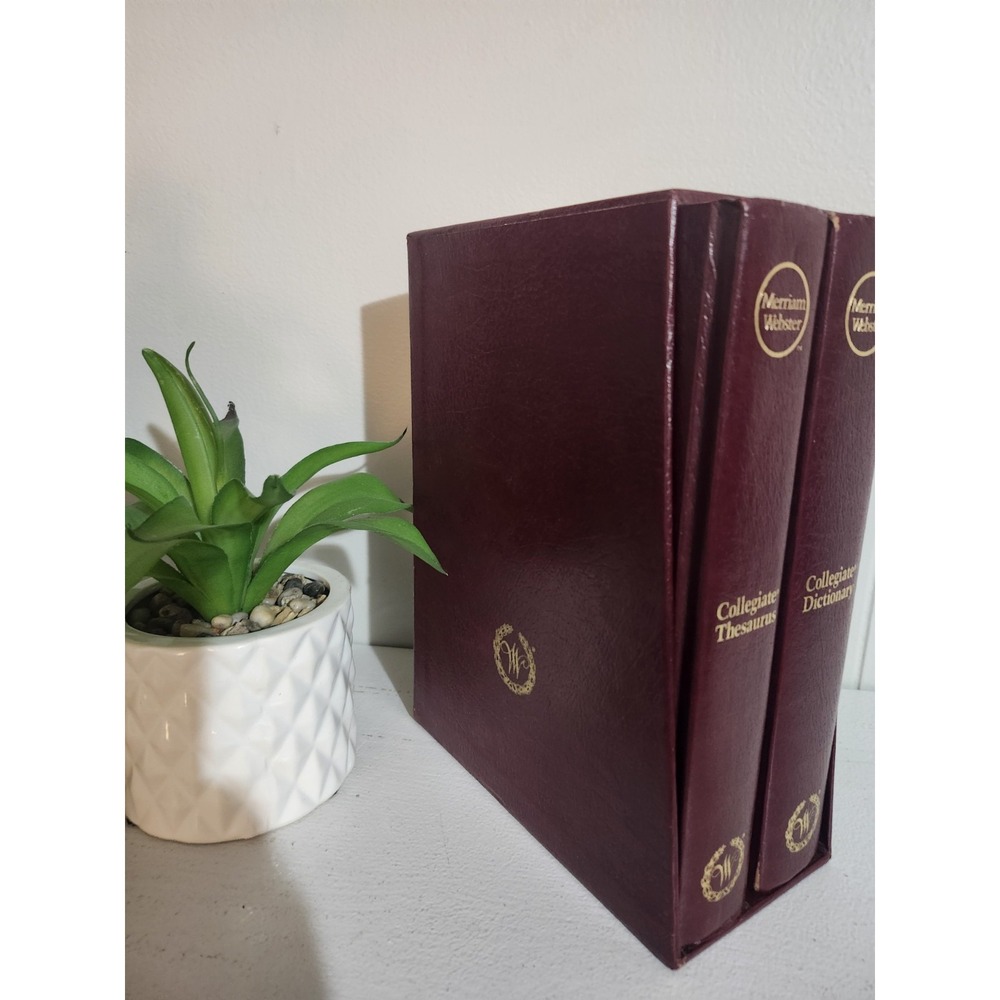 Merriam-Webster Collegiate Dictionary & Thesaurus 10th Ed Hardcover Set Burgundy
